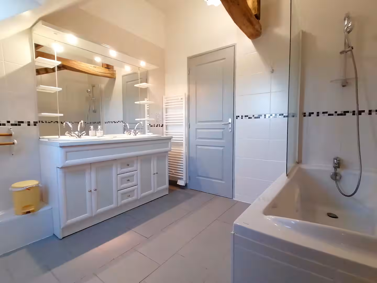 Intérieur 2